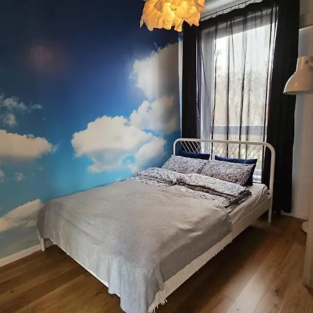 아파트 Kolska In Clouds 바르샤바
